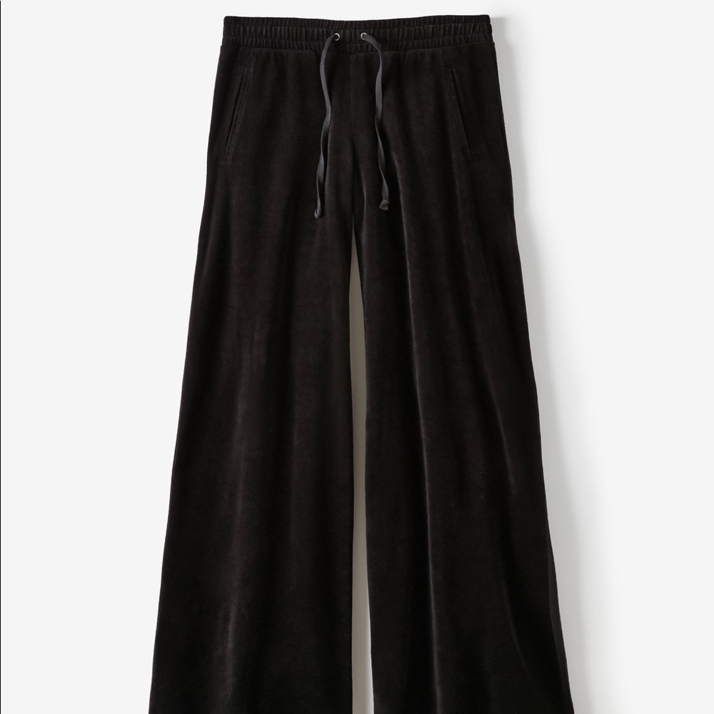 Vintage Low Rise Juicy Couture Cropped Pants